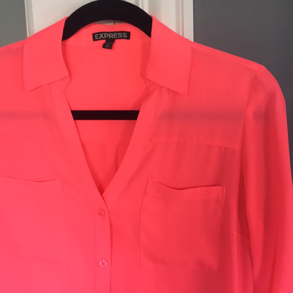 Pink blouse - Picture 2 of 4